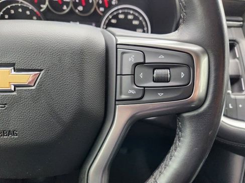 Used 2021 Chevrolet Suburban LT image 30