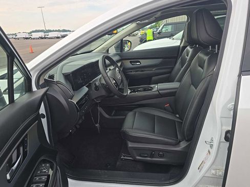 Certified 2025 Nissan Murano SL AWD/4WD image 3