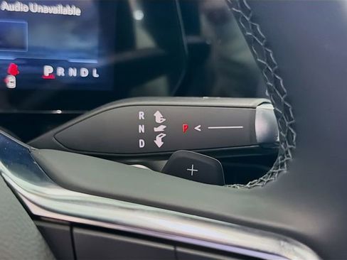New 2026 Chevrolet Equinox LT w/ Safety and Technology Package FWD image 20