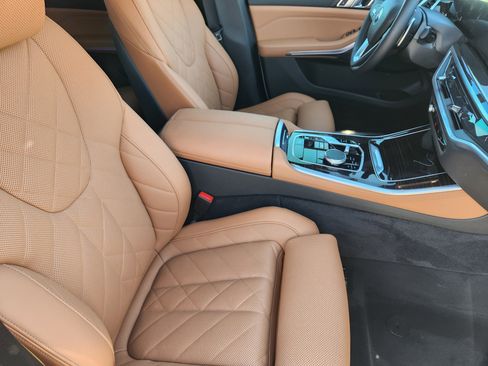 Used 2024 BMW X5 sDrive40i w/ Parking Assistance Package image 14