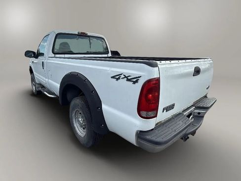 Used 2003 Ford F250 4x4 Regular Cab Super Duty image 3