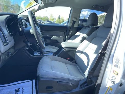 Used 2022 Chevrolet Colorado W/T image 18