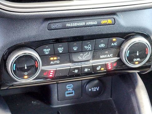 Used 2022 Ford Escape SEL AWD/4WD image 18