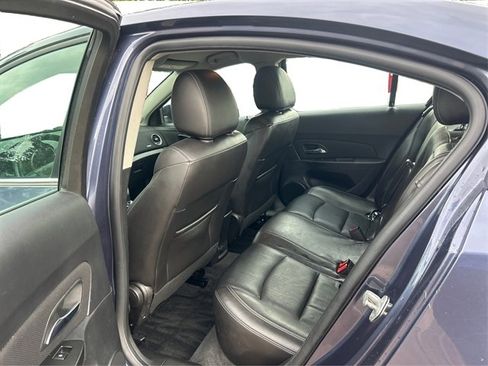 Used 2014 Chevrolet Cruze LT w/ Enhanced Safety Package FWD image 11