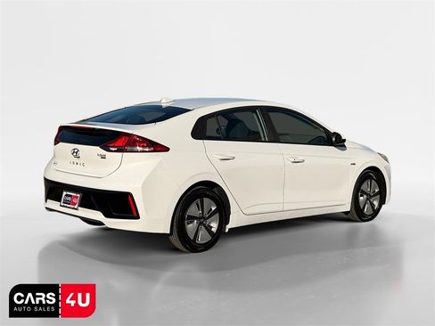Used 2018 Hyundai Ioniq Blue image 7