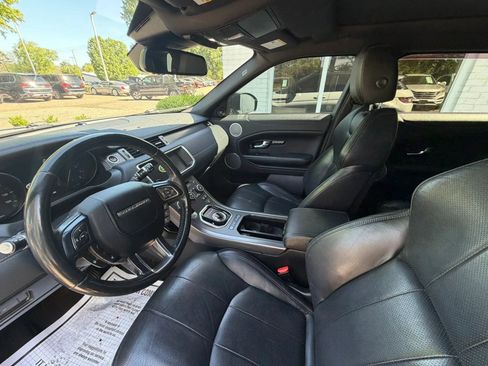 Used 2018 Land Rover Range Rover Evoque Landmark Edition image 21