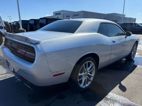 Used 2022 Dodge Challenger GT AWD/4WD image 58