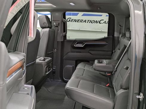 Used 2024 GMC Sierra 1500 Denali image 13