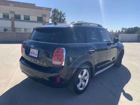 Used 2019 MINI Cooper Countryman Cooper 4dr Crossover w/ Storage Package image 6