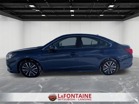 Used 2019 Subaru Legacy 2.5i Premium image 2