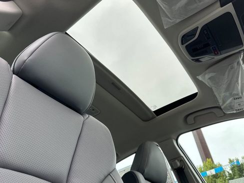 Used 2025 Subaru Legacy Limited image 18