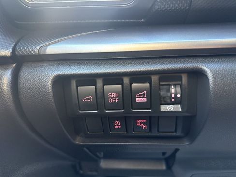 Used 2023 Subaru Forester Premium image 14