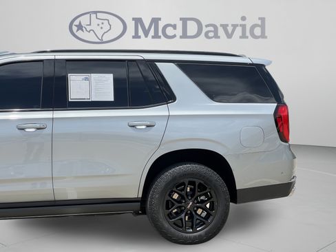 Used 2025 GMC Yukon AT4 w/ AT4 Premium Package AWD/4WD image 32
