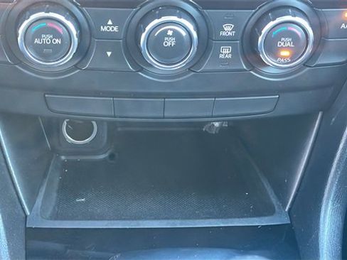 Used 2015 MAZDA MAZDA6 Touring w/ Touring Technology Package image 13