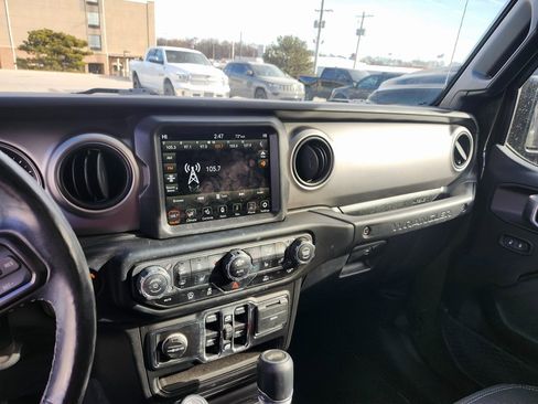 Used 2021 Jeep Wrangler Unlimited Sport S image 14