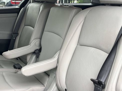 Used 2018 Honda Odyssey Touring image 23