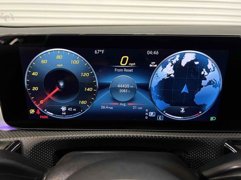 Used 2023 Mercedes-Benz CLA 250 4MATIC image 9