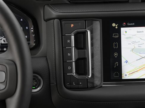 Used 2024 GMC Yukon Denali w/ Advanced Technology Package RWD image 26