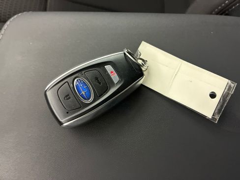 Certified 2025 Subaru Outback Premium w/ Popular Package #1A image 24