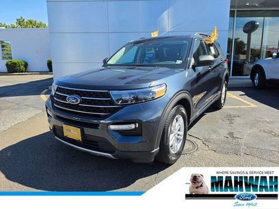 Certified 2023 Ford Explorer XLT w/ Equipment Group 202A