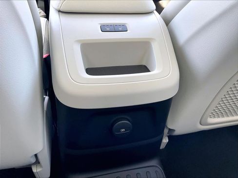 New 2026 Volvo XC60 T8 Ultra w/ Protection Package Premier image 16