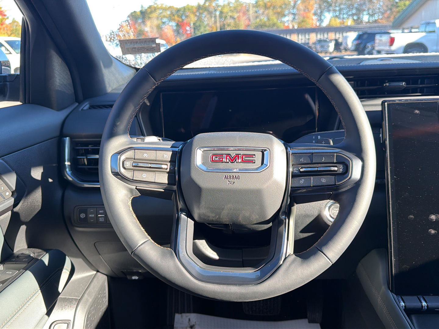 New 2027 GMC Terrain AT4 w/ Convenience Package III AWD/4WD image 16