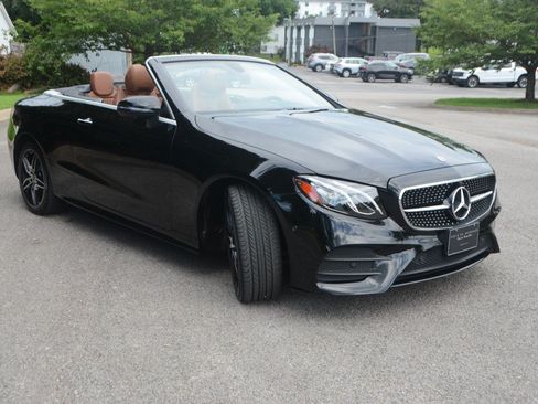 Used 2020 Mercedes-Benz E 450 4MATIC Cabriolet image 7