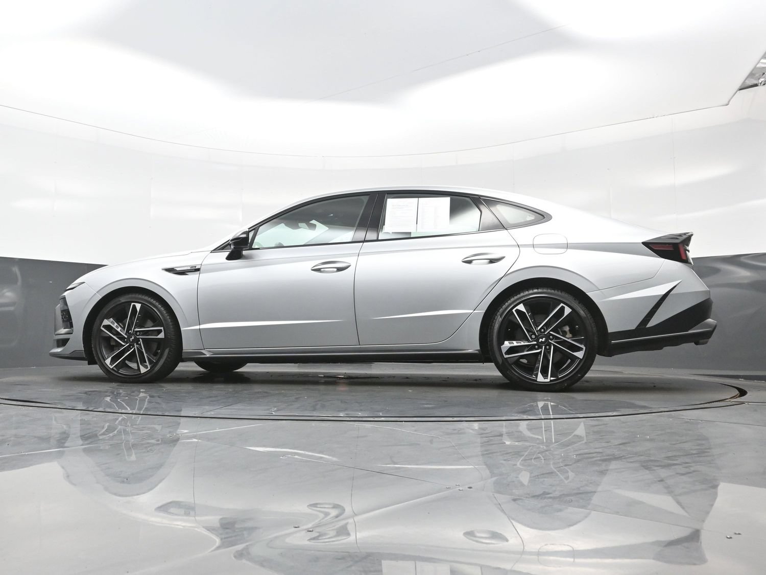 Certified 2025 Hyundai Sonata N Line FWD image 30