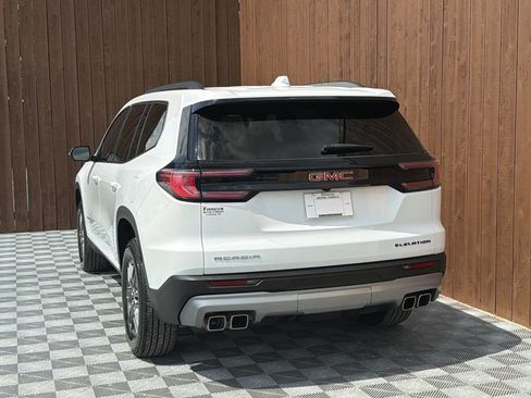 Used 2025 GMC Acadia Elevation FWD image 18