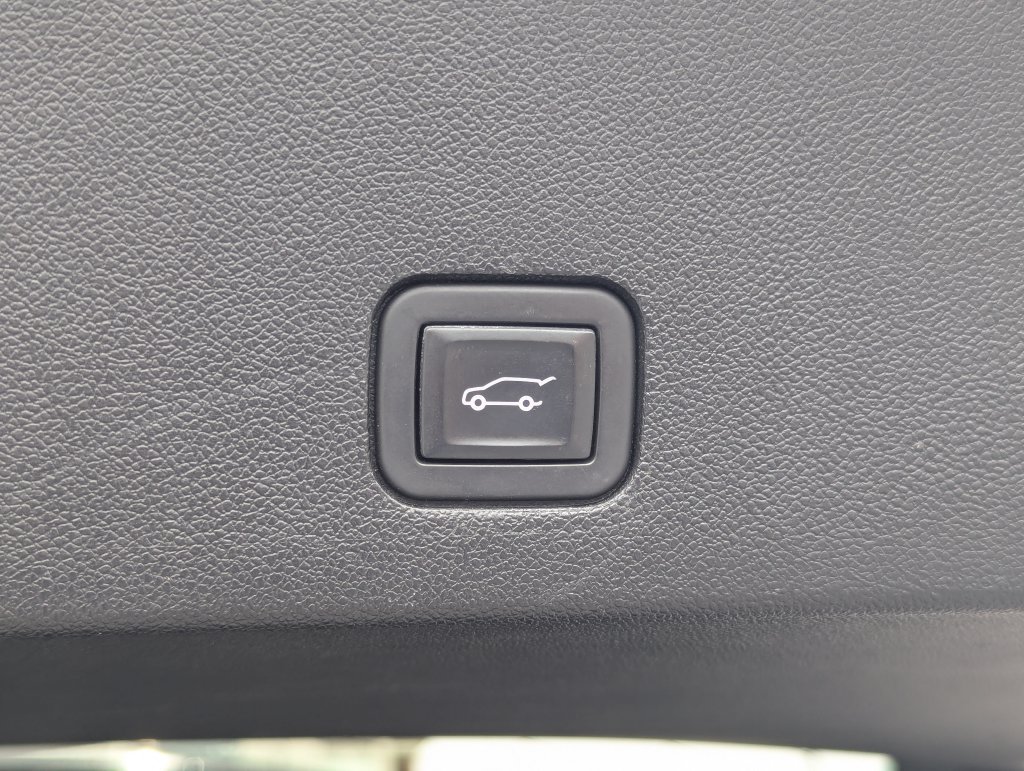 Used 2021 Cadillac XT6 Premium Luxury AWD/4WD image 34