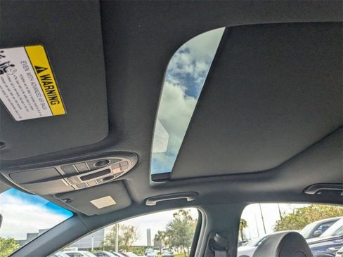 Used 2025 Genesis G70 2.5T w/ Sport Prestige Package image 20