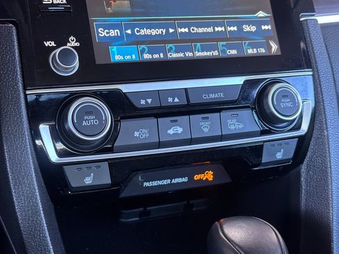 Used 2021 Honda Civic EX image 19