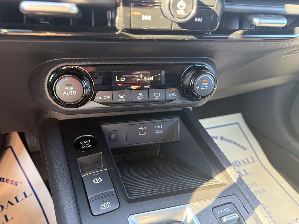Used 2026 Nissan Kicks SV FWD image 21