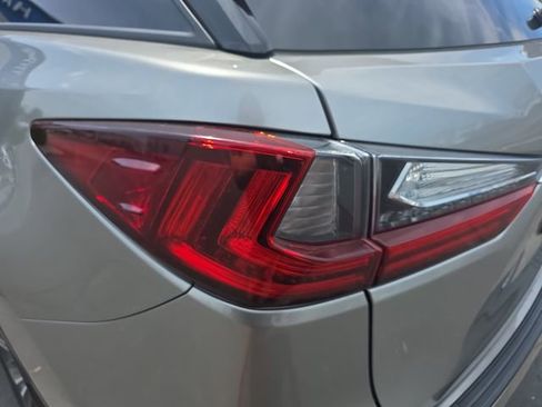 Used 2019 Lexus RX 350L AWD w/ Premium Package image 36