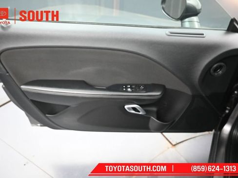 Used 2022 Dodge Challenger GT RWD image 22