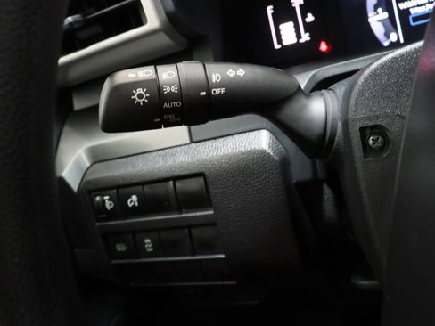 Certified 2026 Toyota Tacoma SR5 image 25