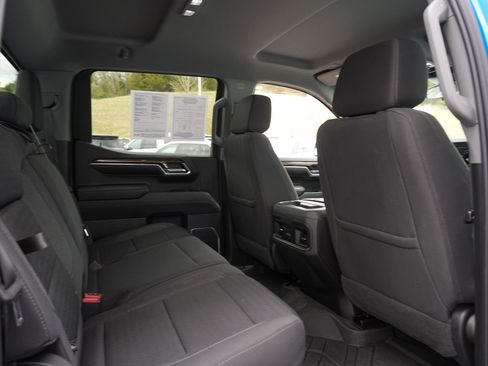 Used 2023 Chevrolet Silverado 1500 RST w/ Rally Edition AWD/4WD image 30