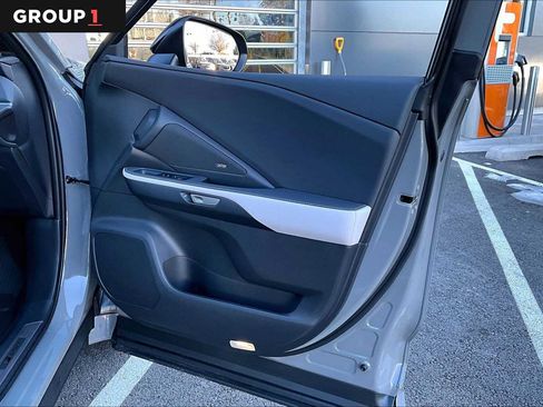 Used 2026 Lexus TX 500h AWD image 23