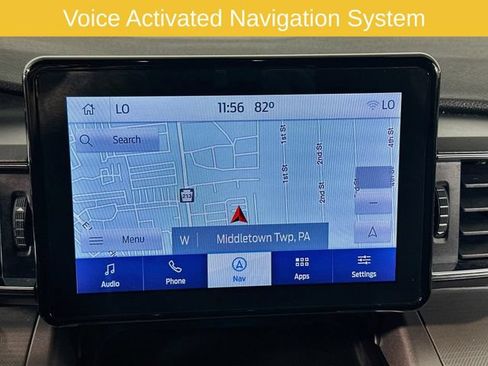Certified 2022 Ford Explorer XLT w/ Equipment Group 202A AWD/4WD image 31