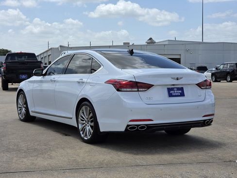 Used 2018 Genesis G80 5.0 Ultimate RWD image 7