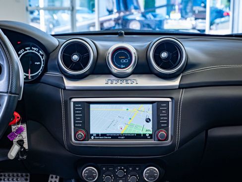 Used 2016 Ferrari California T image 14