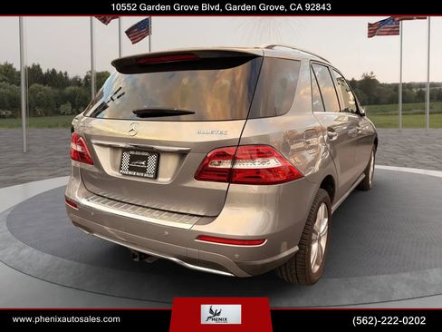 Used 2013 Mercedes-Benz ML 350 BlueTEC 4MATIC image 11