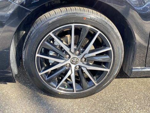 Used 2024 Toyota Camry SE image 19