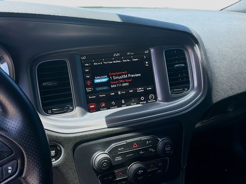 Used 2023 Dodge Charger Scat Pack w/ Technology Group RWD image 10