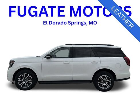 Used 2025 Ford Expedition Active AWD/4WD image 11
