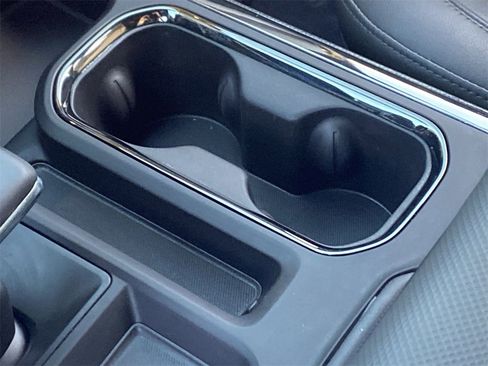 Used 2023 Chevrolet Silverado 1500 ZR2 w/ Technology Package image 19