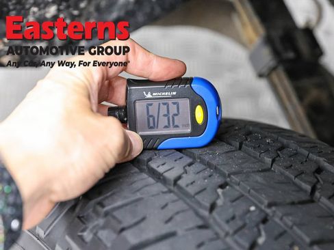 Used 2020 Toyota Tacoma SR w/ SR Convenience Package RWD image 26