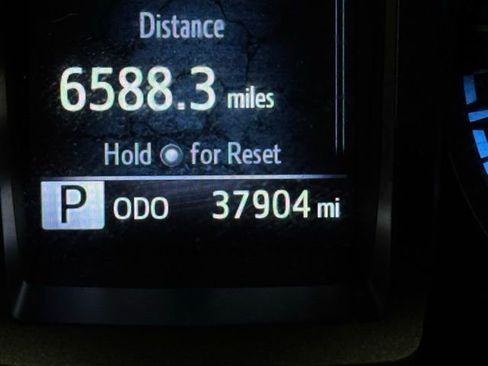 Used 2022 Toyota Tacoma TRD Sport image 24