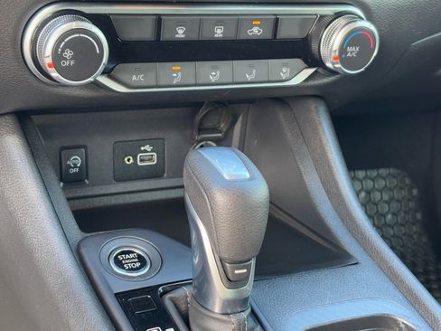 Certified 2024 Nissan Sentra S image 24