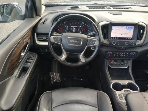 Used 2019 GMC Terrain Denali w/ Advanced Safety Package image 16